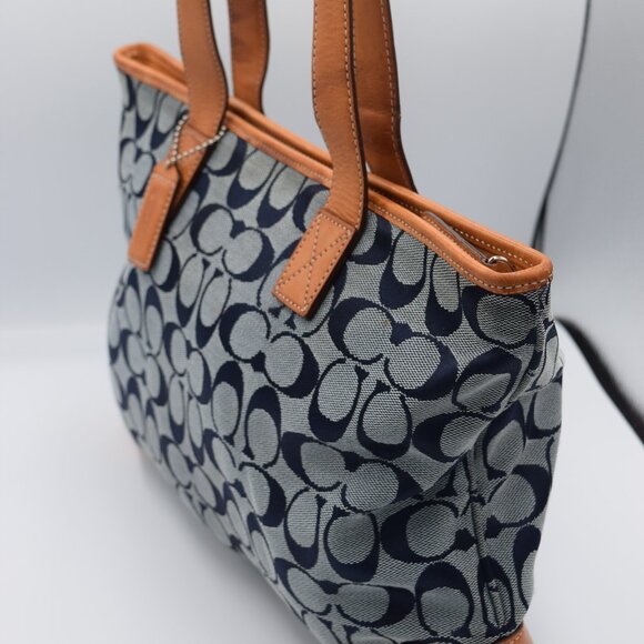 VINTAGE 2001 Coach Signature "C" Denim Blue Jacquard Canvas Tote - Picture 5 of 16